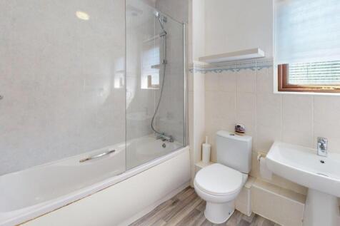 Monastery-Avenue-Bathroom.jpg