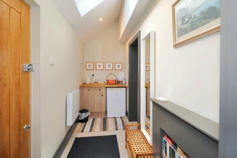 Side Entrance Hall