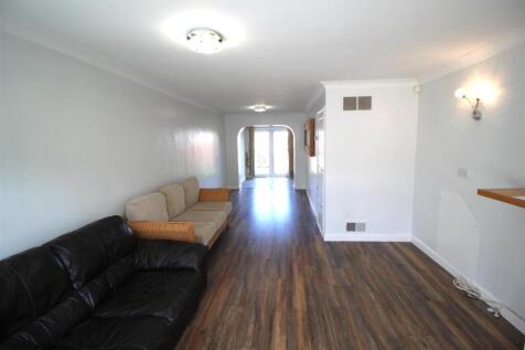 Living Room.JPG