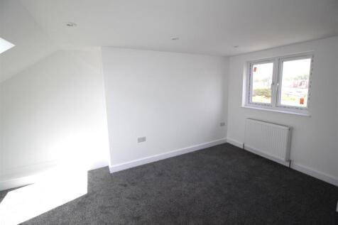 Bedroom 2.JPG