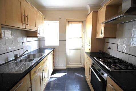 Kitchen.JPG