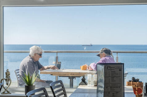 1358169-10-68d6af...