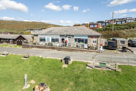 1358169-1-68d6ade...