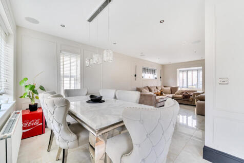 1377109-6-6915c8b...