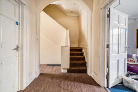 1374748-4-6908e07...