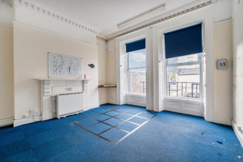 1374748-6-6908e07...