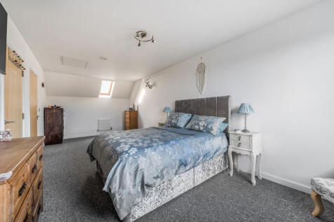 1380432-16-691210...