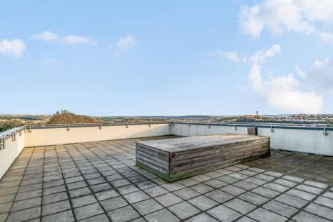 1387433-4-69304ae...