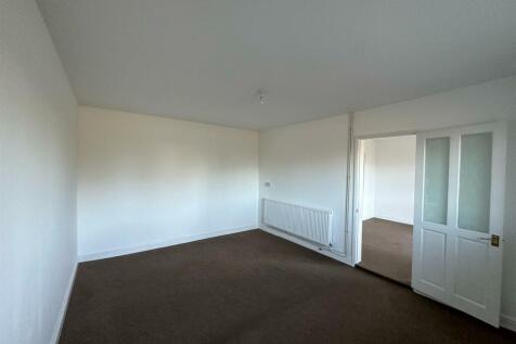 Front Room 2.jpg