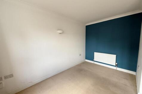 Living Room.jpg