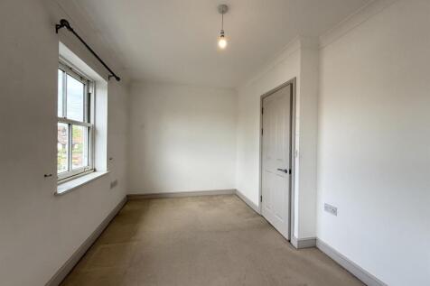 Main Bedroom.jpg