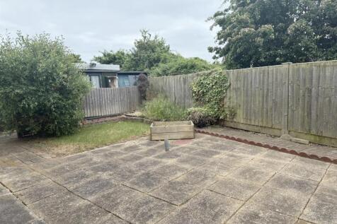 Garden 2.jpg