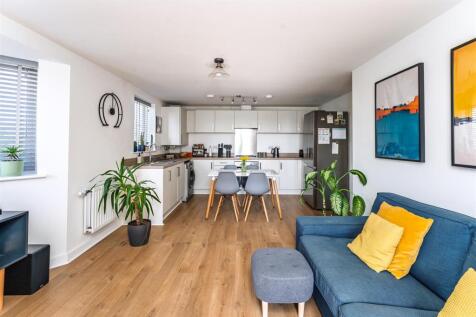 22 Sorrell Place BS34 8AB -33.jpg