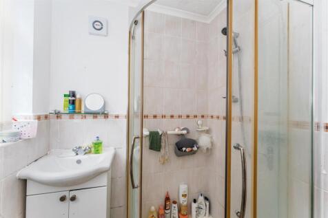 10 Elmfield Rd Hanham BS15 9SS-13.jpg