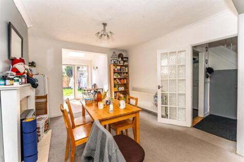 10 Elmfield Rd Hanham BS15 9SS-27.jpg