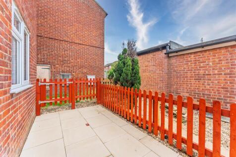 24 Gatcombe Drive Stoke Gifford BS34 8NX RAW -EXTE