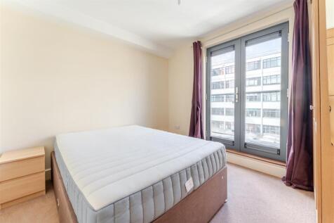 22 Charles Street CENTRO 11.jpg