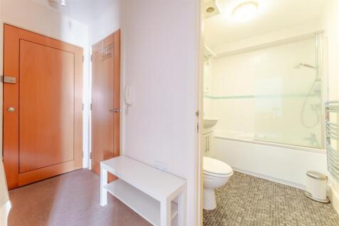 22 Charles Street CENTRO 22.jpg