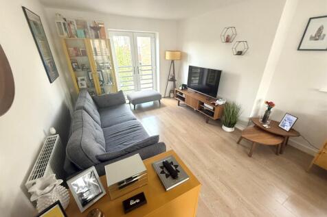 Property Image 4