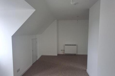 Lounge 3.jpg