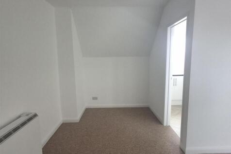 Lounge 4.jpg