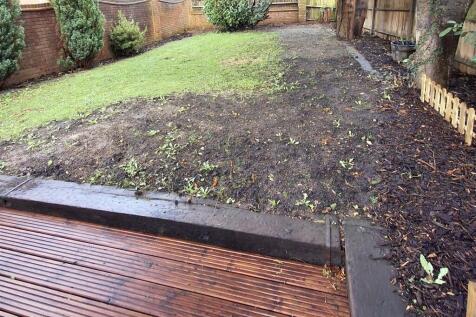 Side garden.jpg