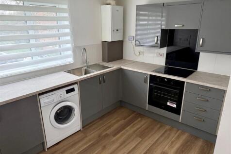 New kitchen shot 1.jpg