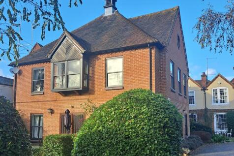 4 St Andrews new front.jpg