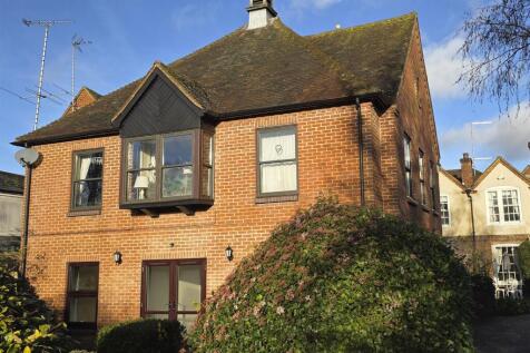 4 St Andrews Court new- 1.jpg