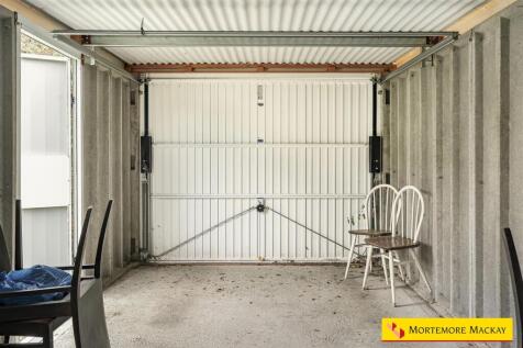 10_63600_watermarked.jpg