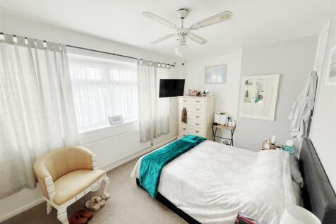 bed 1
