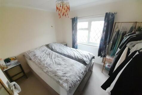 bed 1