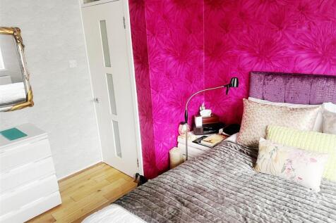 bed 1.5