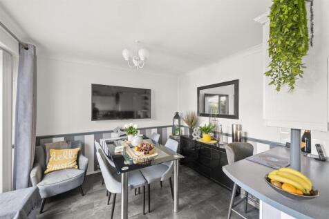 din room 1