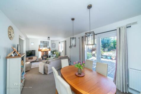 © Webbs Estate Agents © (5 of 38).jpg