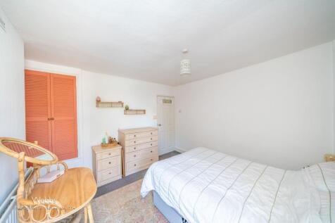 © Webbs Estate Agents © (5 of 12).jpg
