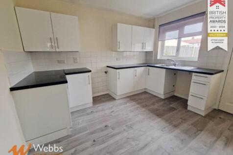 Kitchen 1.jpg