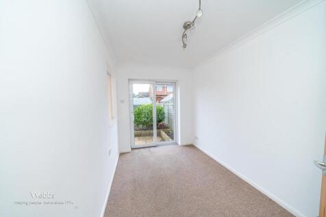 study/bedroom 3