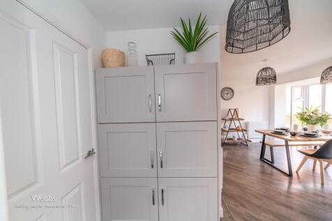© Webbs Estate Agents © (166 of 205).jpg