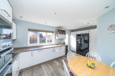 © Webbs Estate Agents © (8 of 211).jpg
