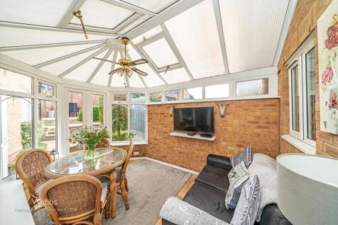 © Webbs Estate Agents © (47 of 71).jpg