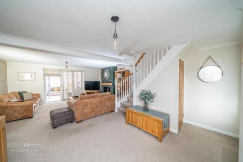 © Webbs Estate Agents © (36 of 105).jpg