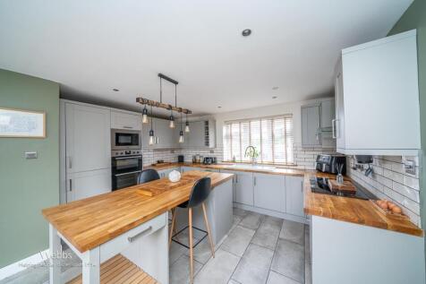 © Webbs Estate Agents © (46 of 105).jpg