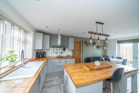 © Webbs Estate Agents © (48 of 105).jpg