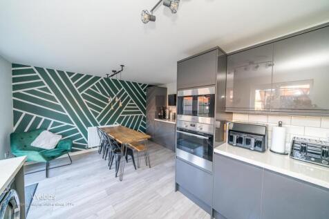 © Webbs Estate Agents © (45 of 74).jpg