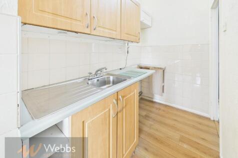 CAM05244G0-PR0025-STILL022.jpg