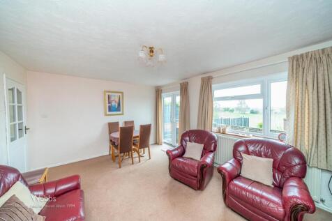 © Webbs Estate Agents © (3 of 159).jpg