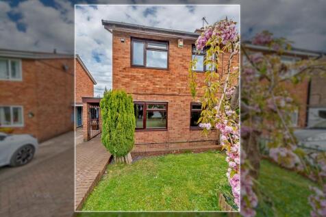 © Webbs Estate Agents © (29 of 32) copy.jpg