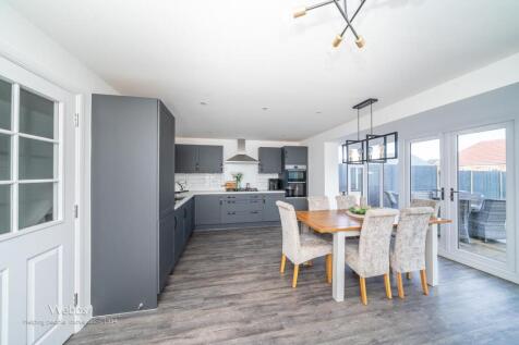 © Webbs Estate Agents © (7 of 158).jpg