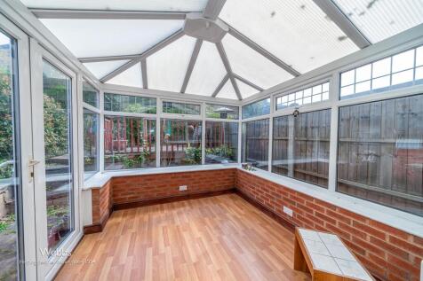 © Webbs Estate Agents © (8 of 58).jpg